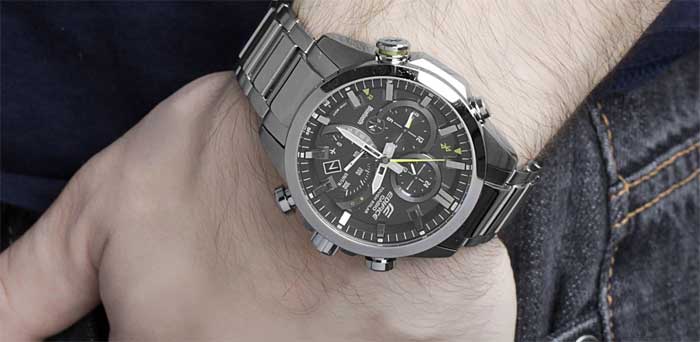 Необычные часы: Casio Edifice EQB-500D в классическом исполнении и с Bluetooth