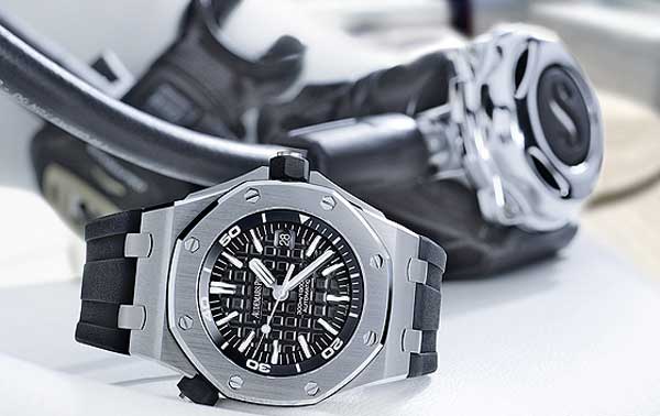 Обзор наручных Royal Oak Offshore Diver - часы и для дайвинга от AP